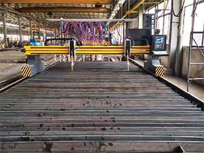 數控火焰多頭切割(ge)機